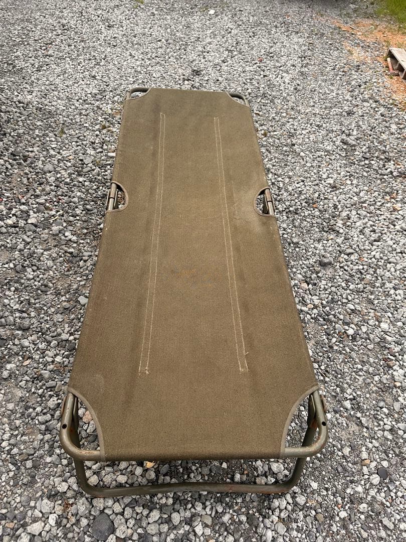 希少！　フランス軍放出品　折りたたみベッド　軍用ベッド