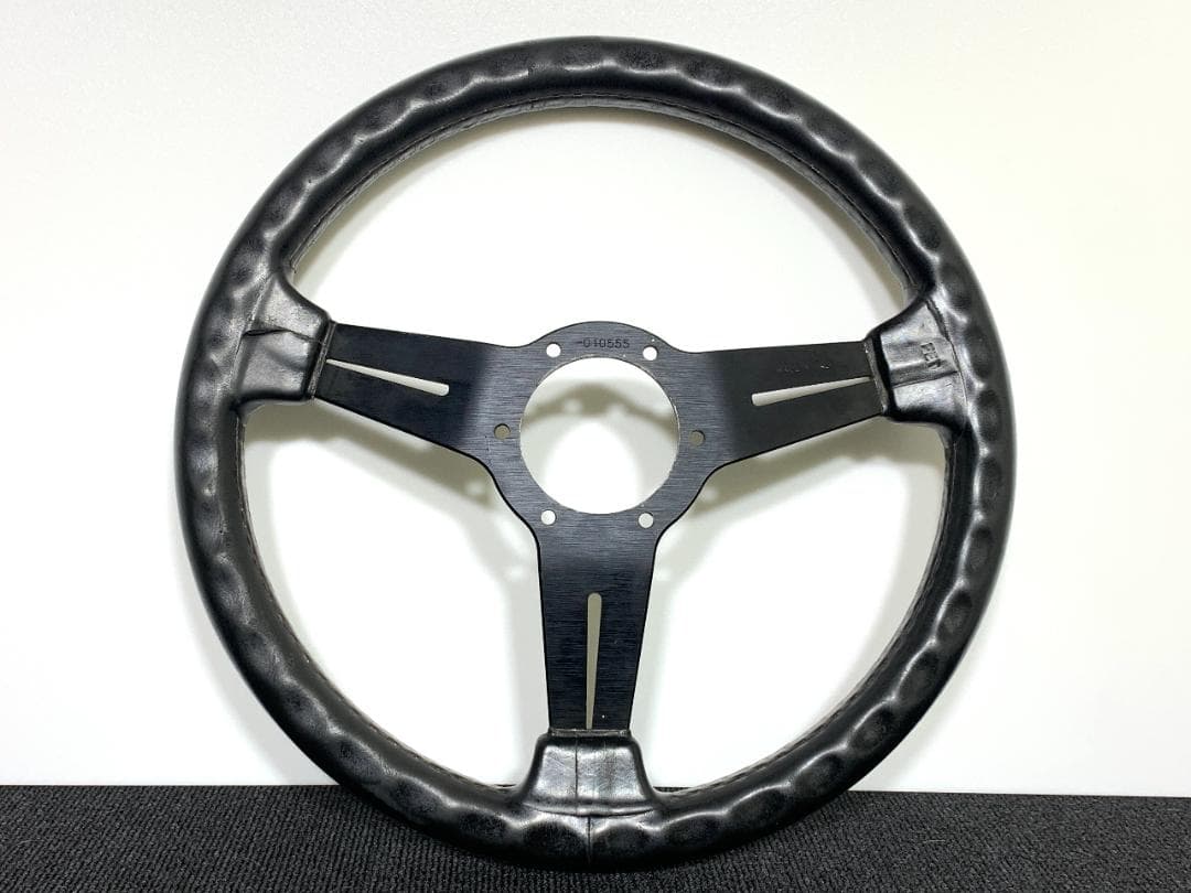 送料無料・即日発送 NARDI ナルディ クラシック 正規 ステアリング