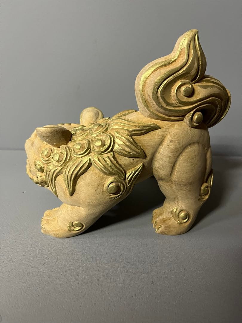 木彫り　獅子像　金淵付　１対　34