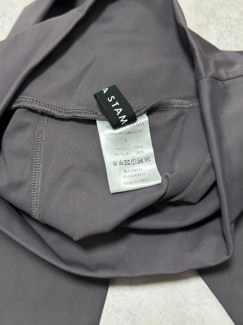 限定お値下げ　ALEXIA STAM トレーニングウェア