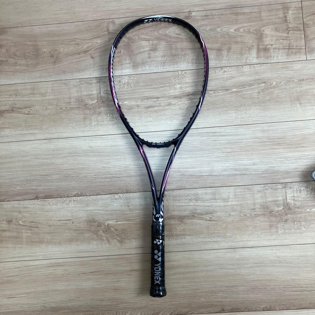 未使用　ソフトテニスラケット　ボルトレイジ5V