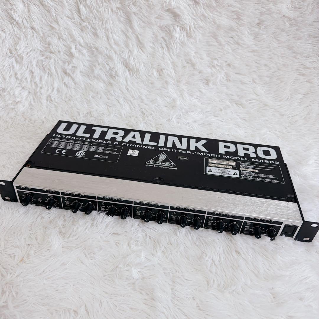 BEHRINGER MX882 スプリッター / ミキサー PRO