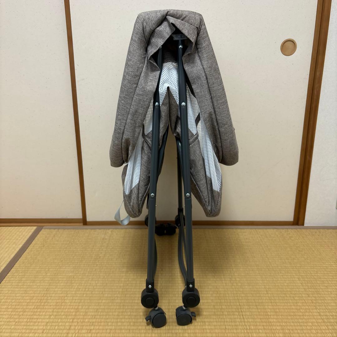 ベビーベッド　折りたたみ式　添い寝