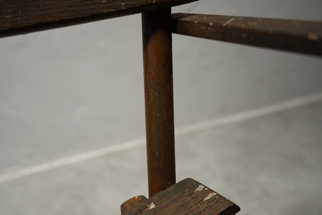 フランスアンティーク　1800年代初期　古木　アームチェア　アート