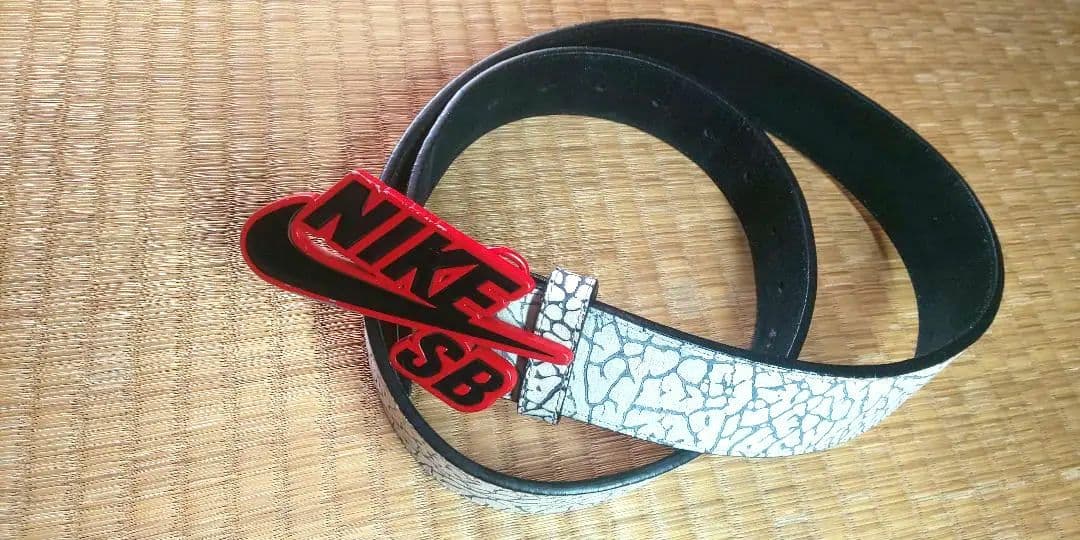 【値下げ】NIKE SB クラックパターン ベルト