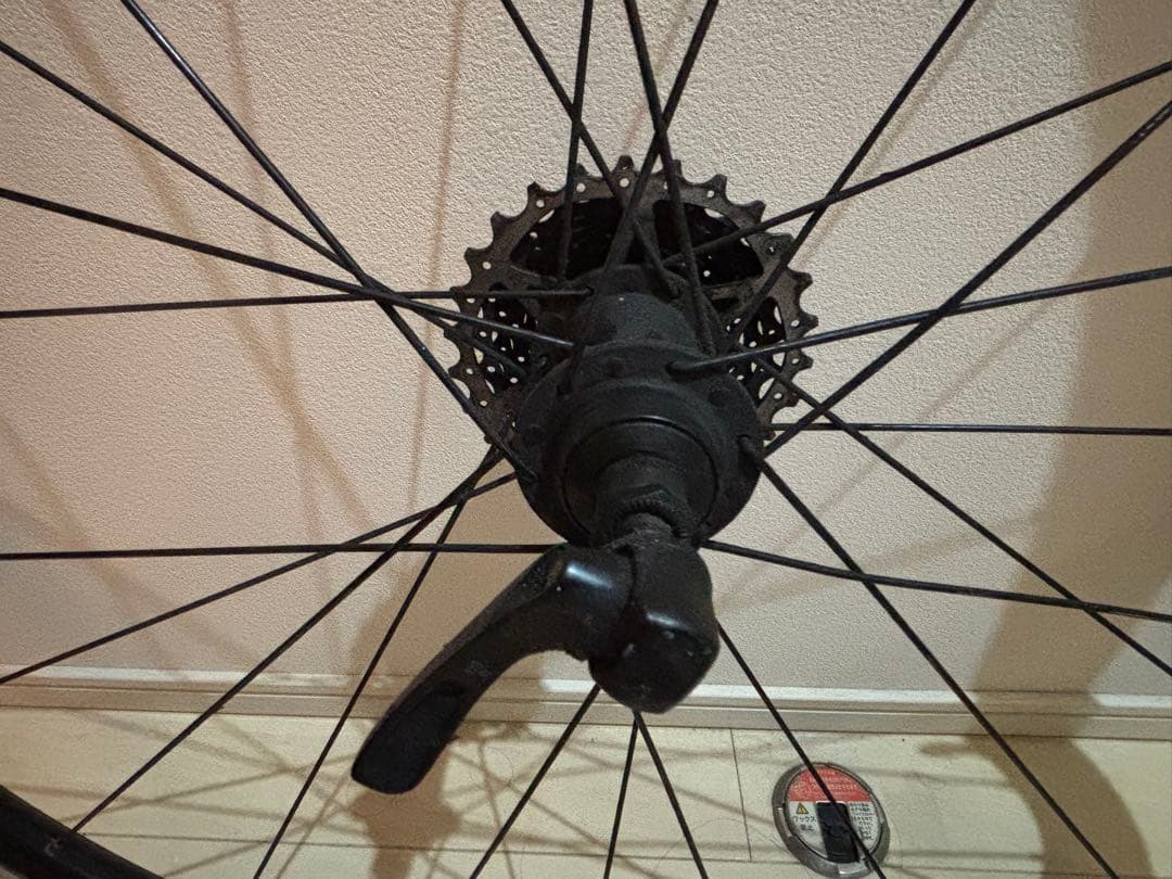 シマノ　WH-RS100 リム用ホイール　9速スプロケ付