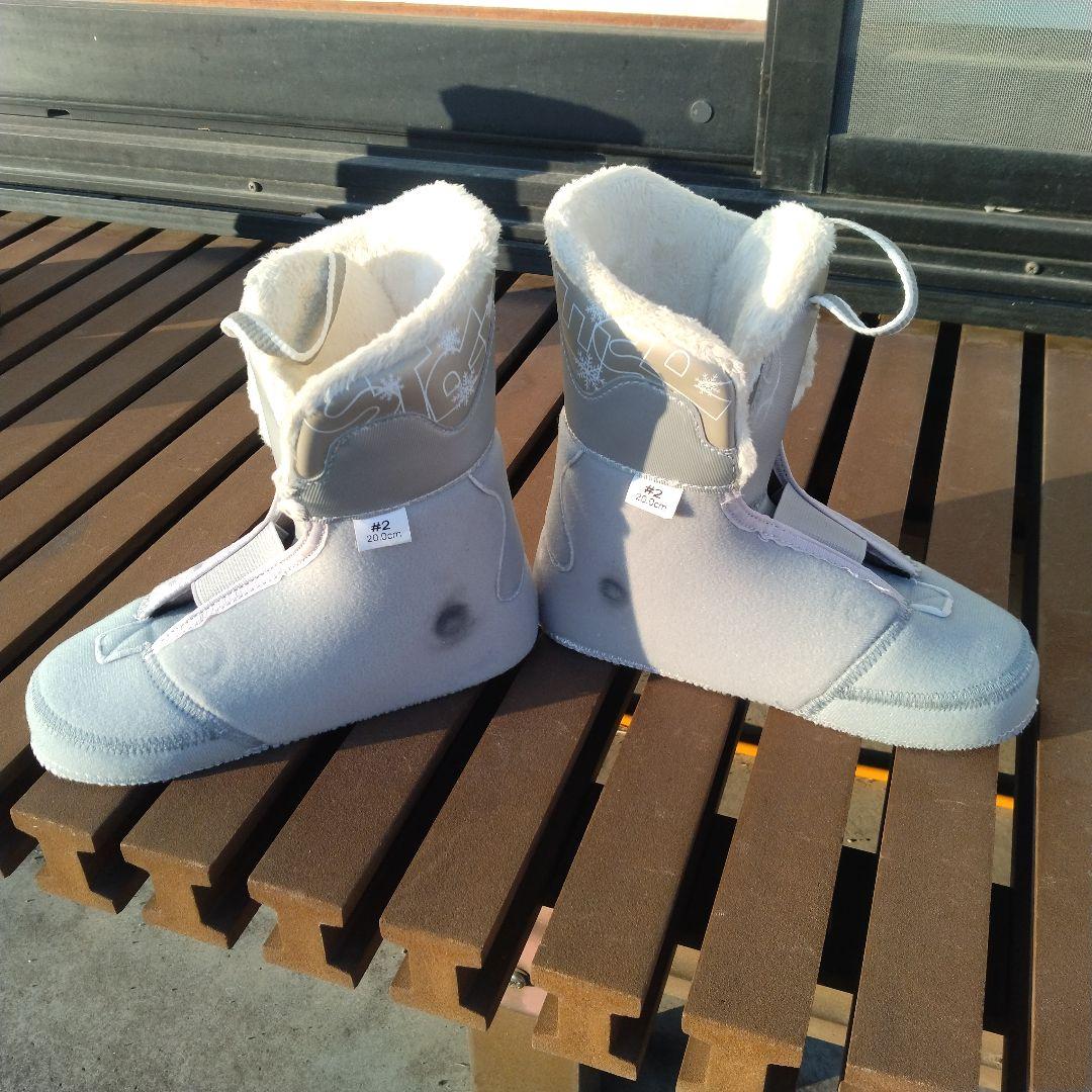 STREULE キッズ スキー板・ビンディング・ブーツ セット　中古品