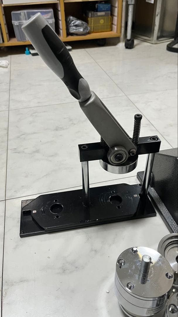 缶バッジマシーンセット56mmカット 32mmカット Zピン56mmx557個