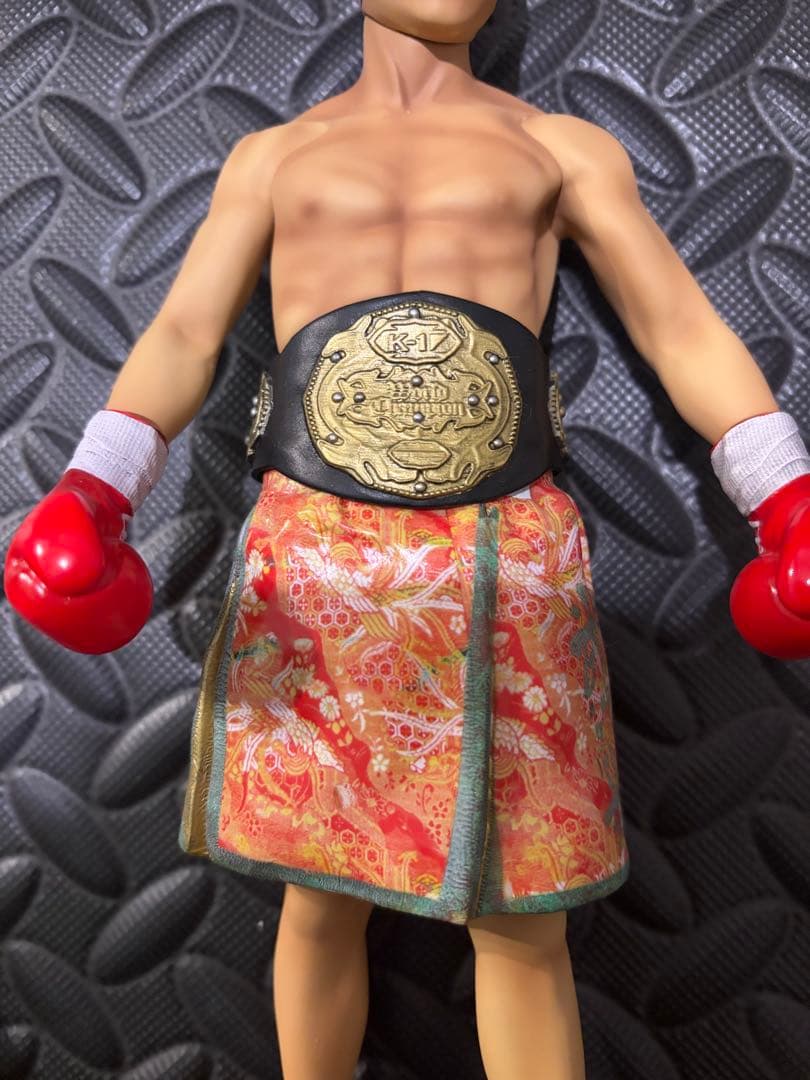 激レア　武尊　K-1 フィギュア　三階級制覇記念　upd't VASILEUS