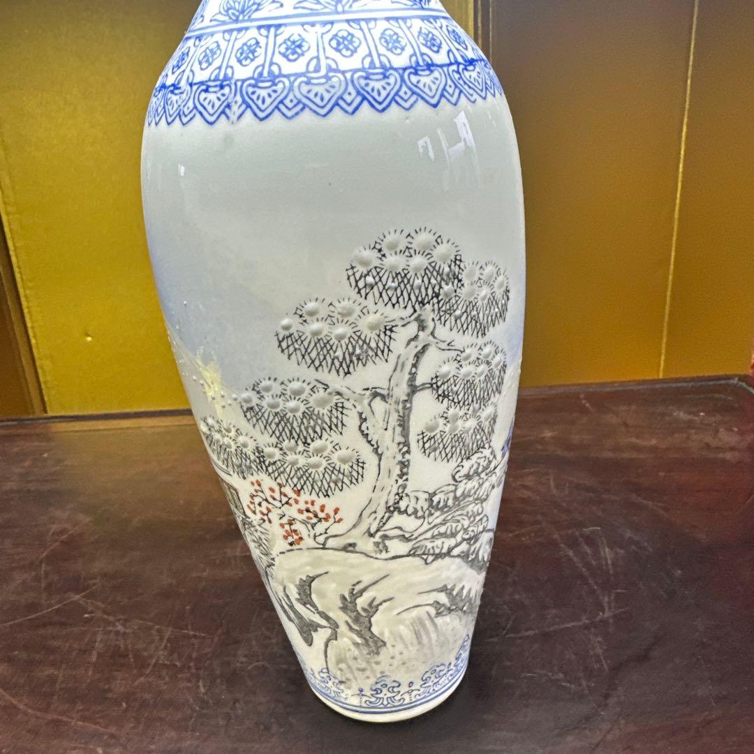 中国，景德镇，青白釉風景画花瓶