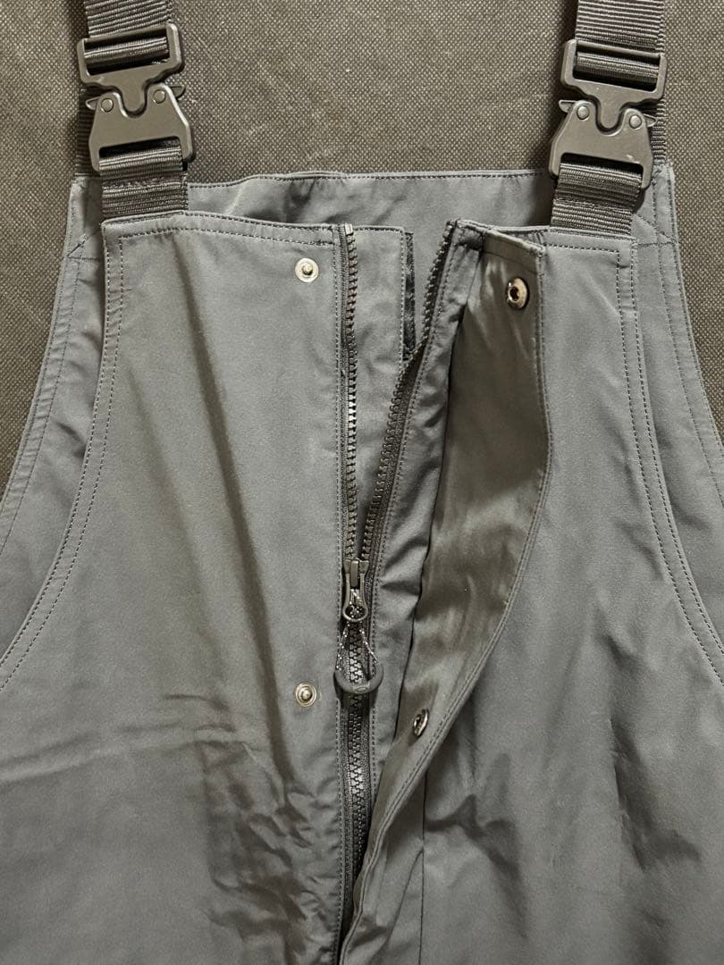 新品 OAKLEY ブラック スノーボード ビブパンツ Lサイズ オークリー防水