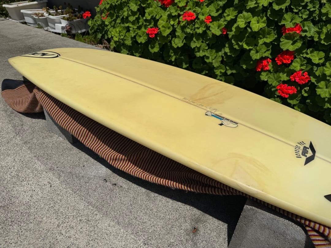 NEV サーフボード　ショートボード　オーストラリア製　発送不可