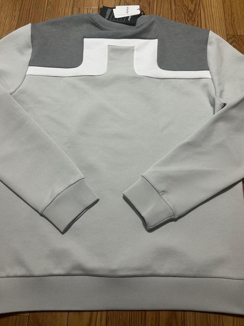 ジェイリンドバーグ　J.LINDEBERG グレー・ホワイト セーター