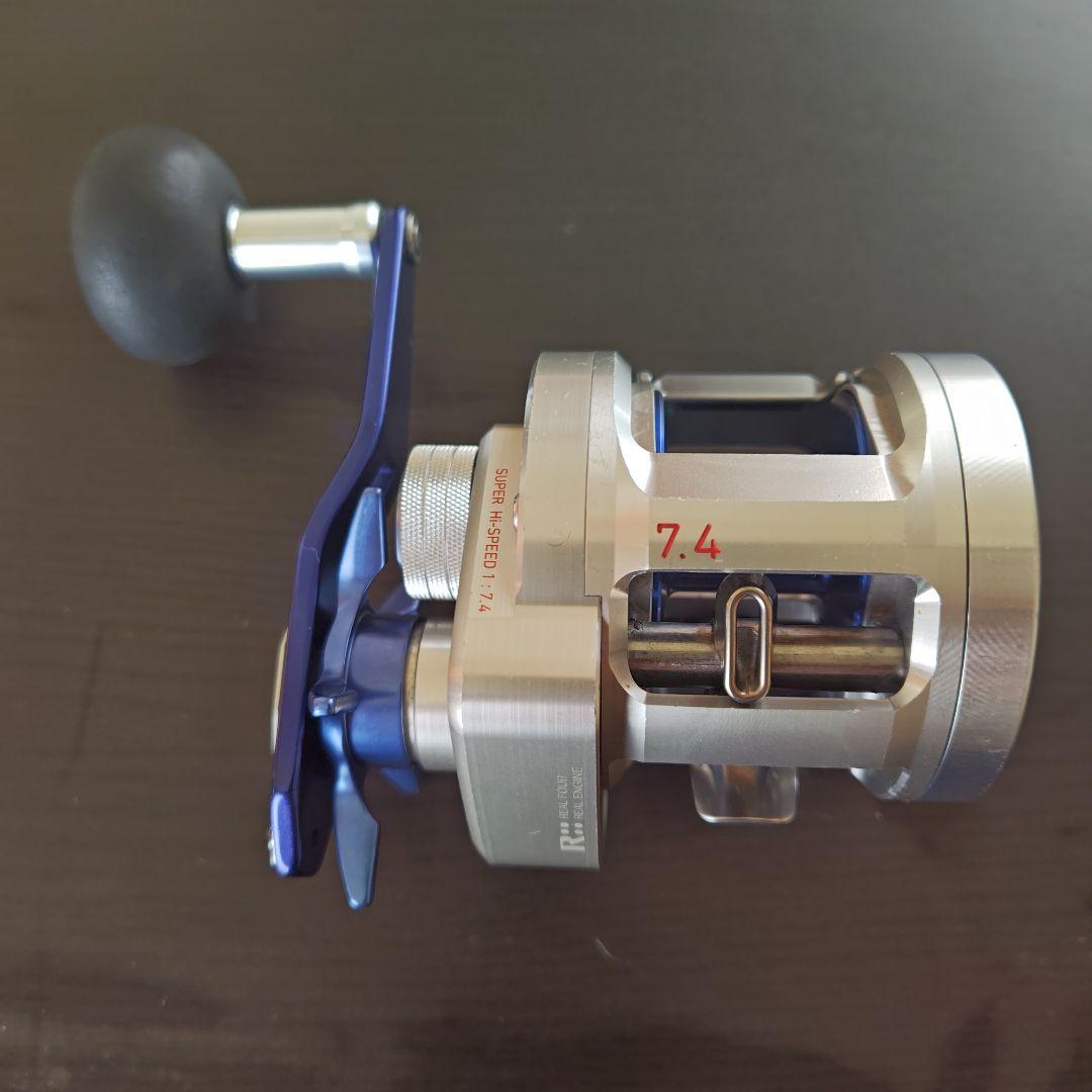 Daiwa ダイワ　RYOGA C2025PE-SH 右ハンドル