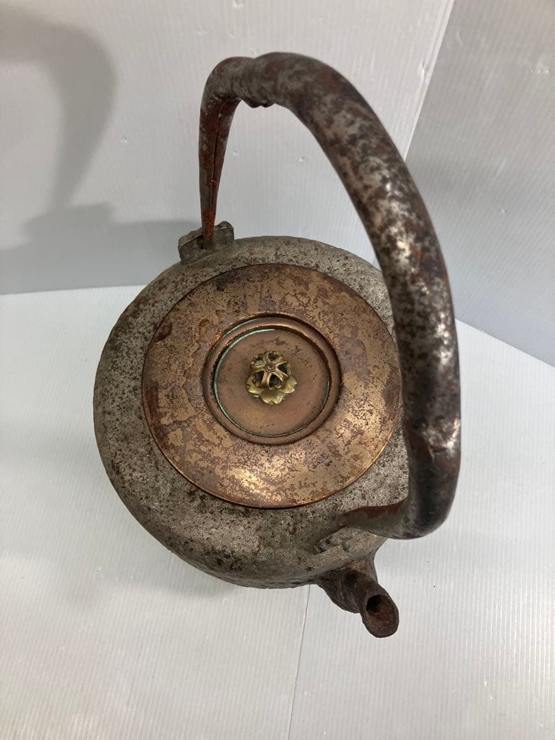 【時代物】青龍堂造鉄瓶 岩肌 銅蓋 京鉄瓶 煎茶道具 茶道具 骨董 アンティーク