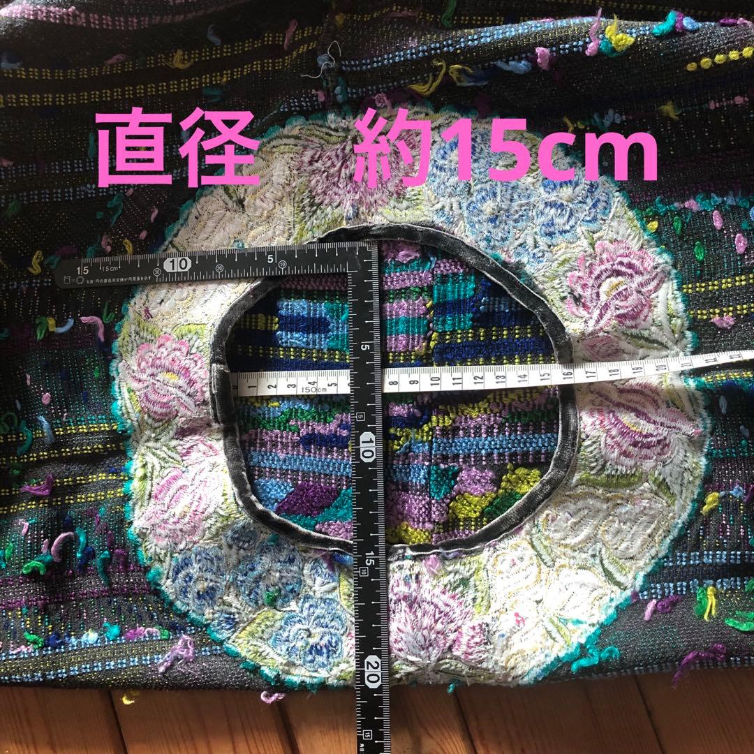 民族衣装　ウイピル　グアテマラ刺繍　中南米雑貨　手仕事　モン族　エスニックベスト