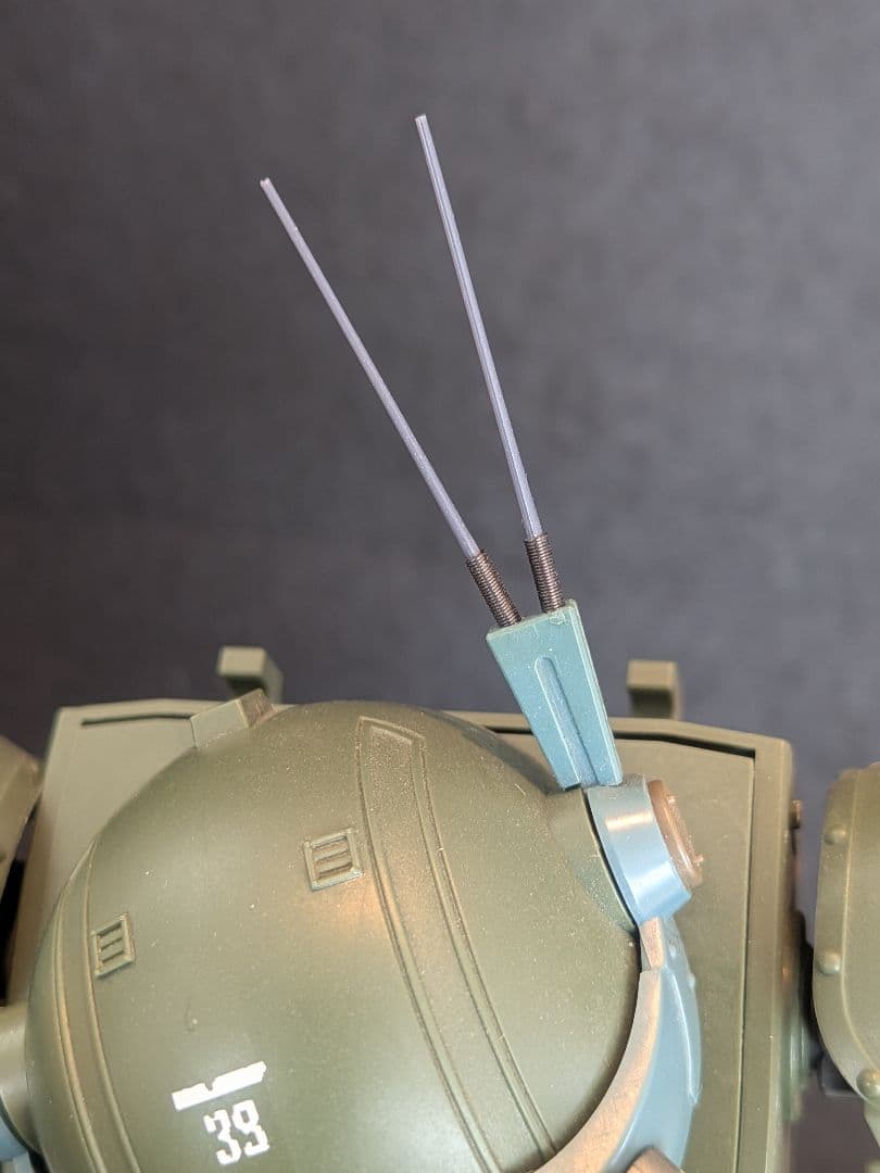 スコープドッグATM-09-ST　1／20スケール　プラモデル　未塗装完成品