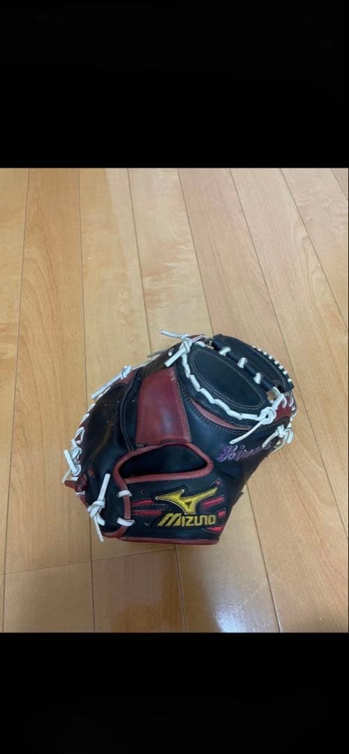 Mizuno 軟式グローブ 黒/赤 右投げ用