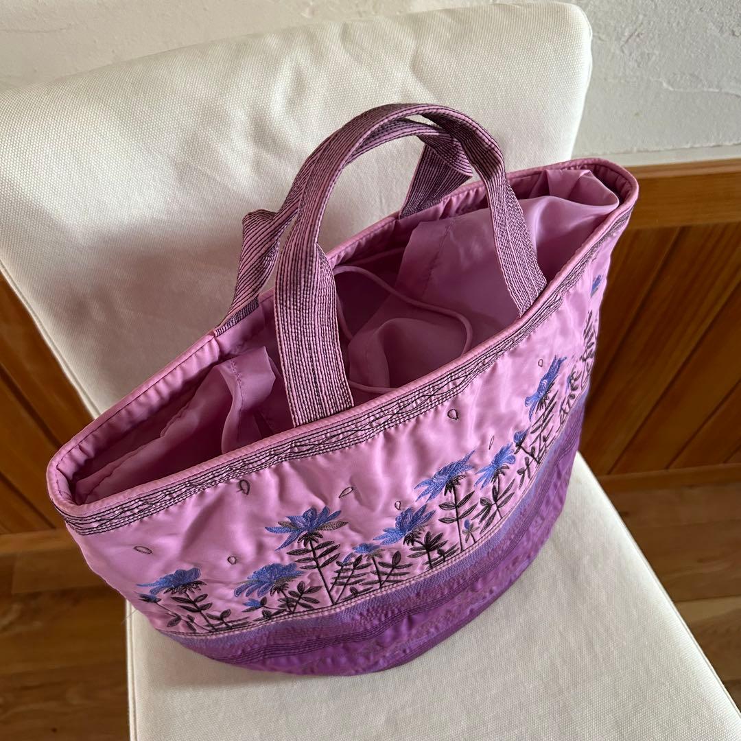 【美品】TAMASHA ハンドバッグ　ISSEY MIYAKE