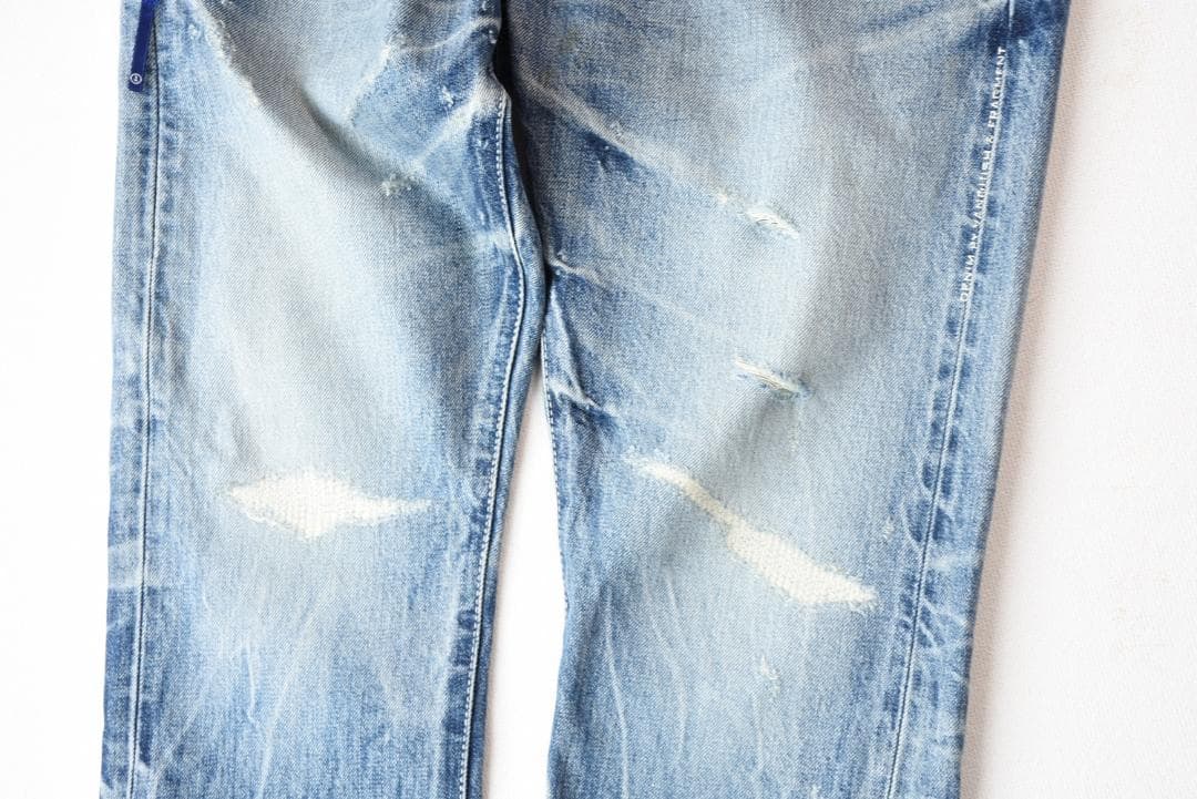 DENIM BY VANQUISH & FRAGMENT リペア加工デニムパンツ