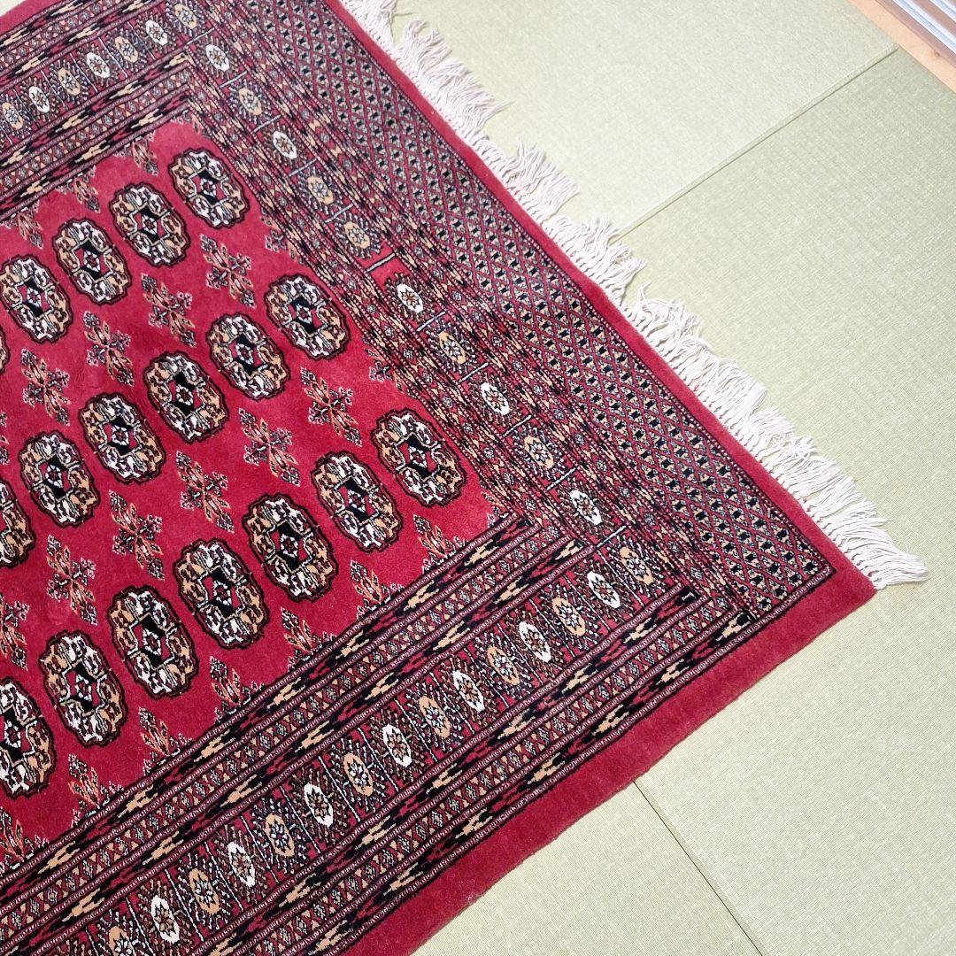 Xmasセール早い者勝ち❗ パキスタン絨毯　約198cm×127cm