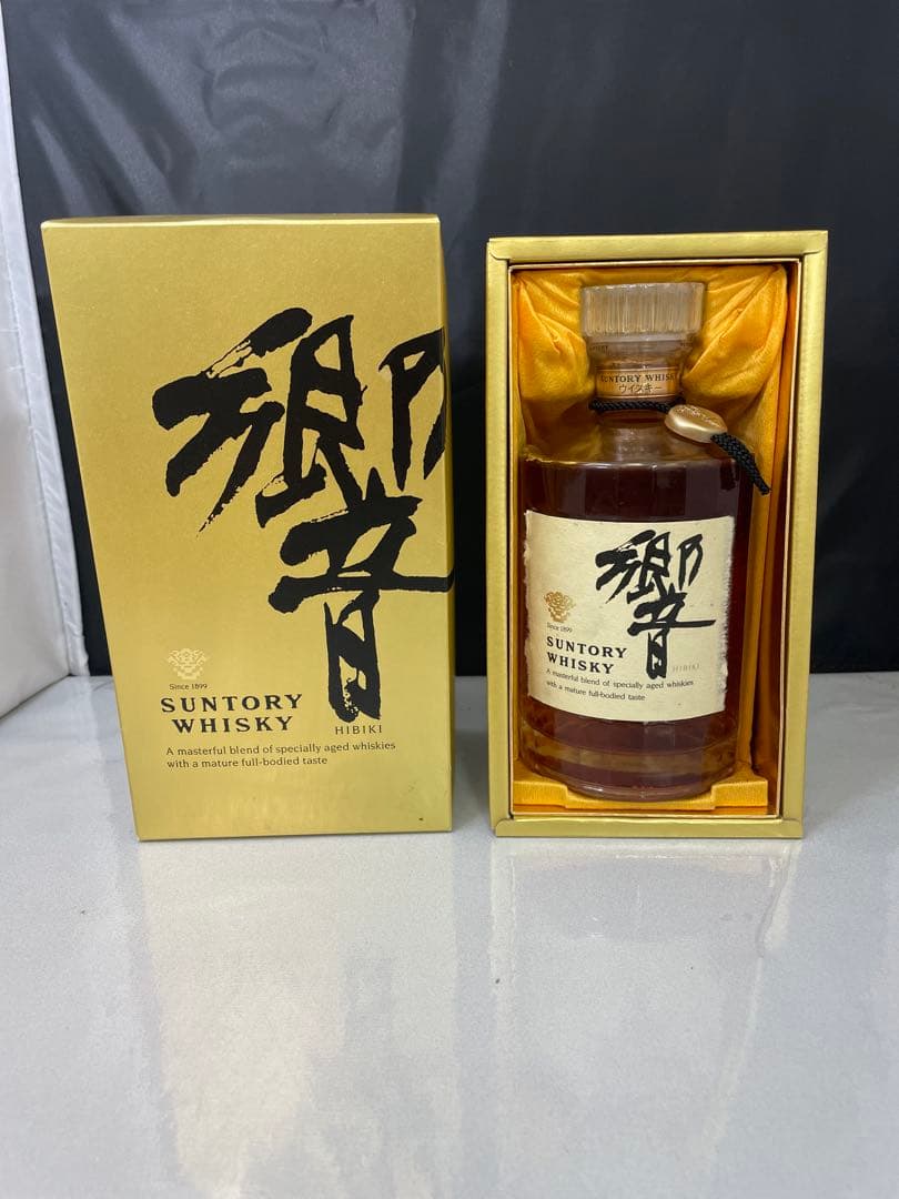 響　ウイスキー　サントリー　お酒　未開栓　shn01