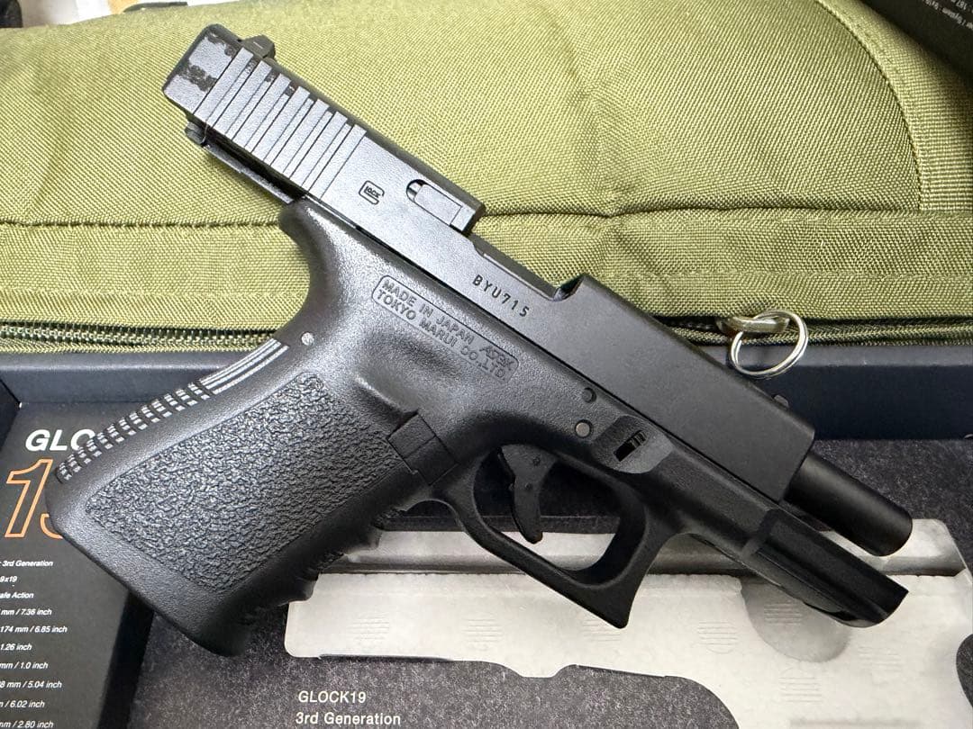 GLOCK 19 3rd Generation ガスガン　マルイ製オモチャ
