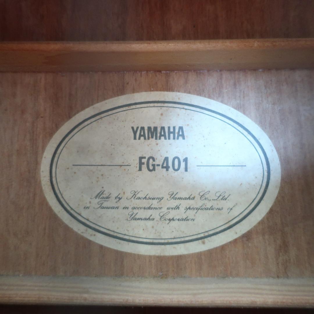 YAMAHA FG-401 アコースティックギター ケース付