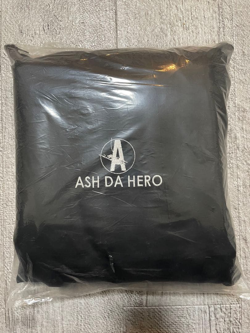 ASH DA HERO ブランケット