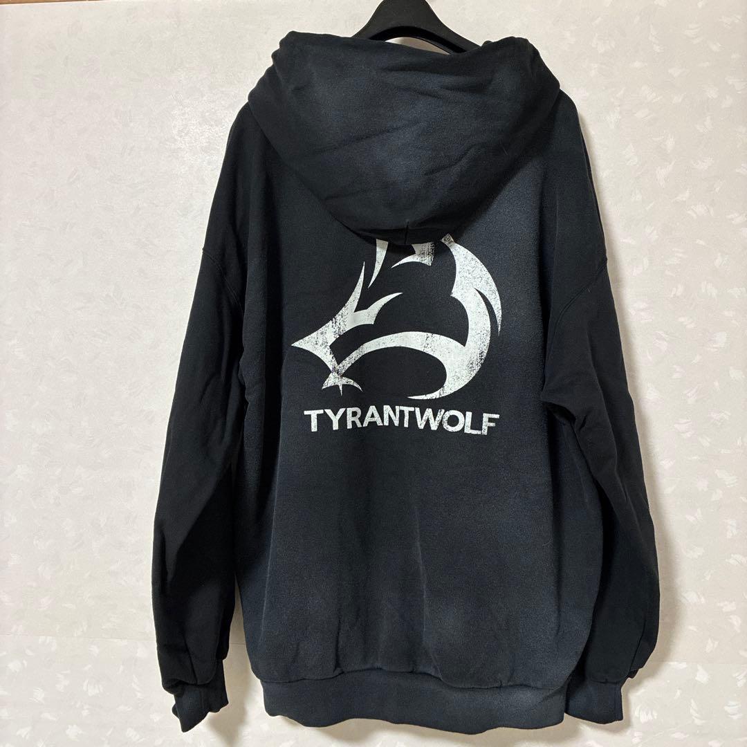 TYRANTWOLF 篠塚辰樹 セットアップ