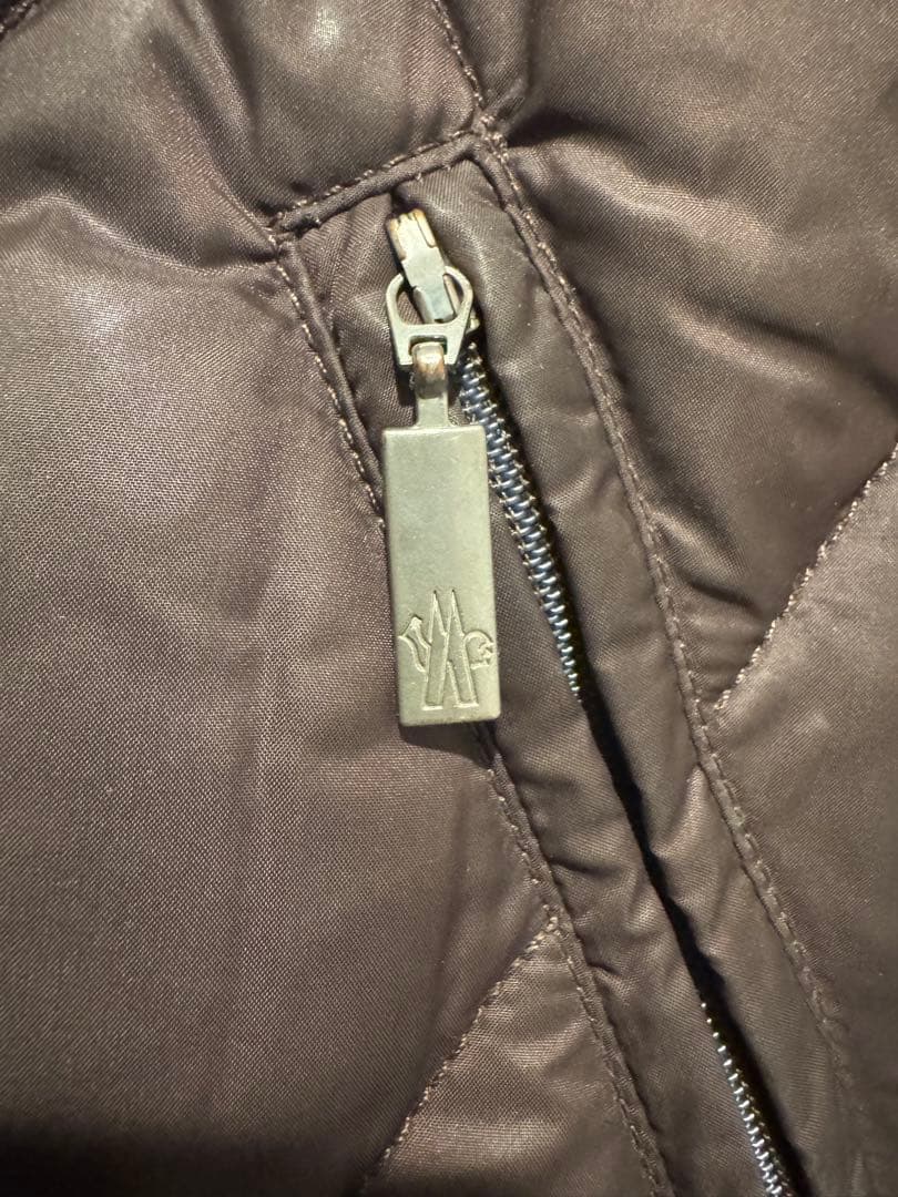 ［最終値下げ］モンクレール(MONCLER)2WAYフード キルティング ダウン