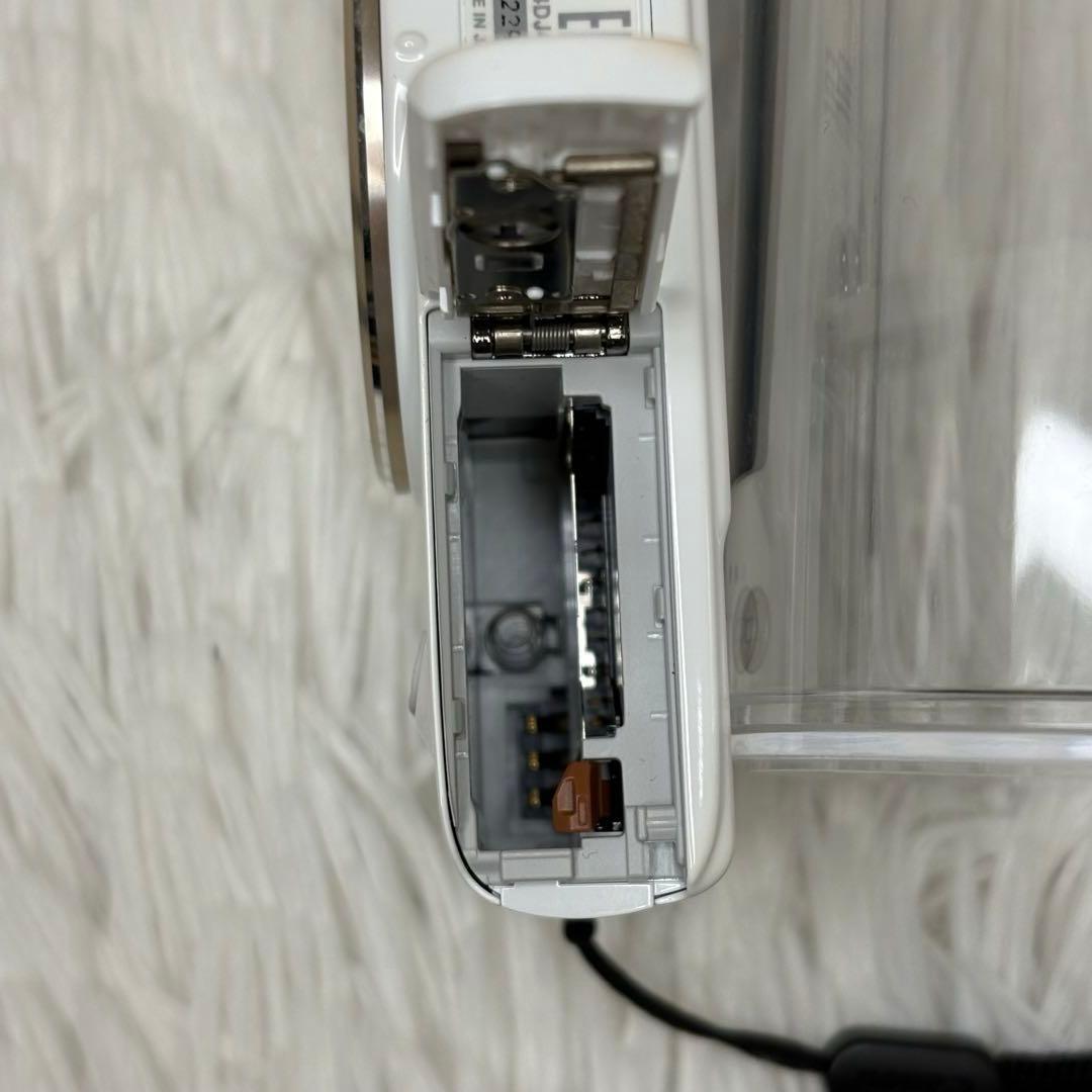 美品　Canon PowerShot SX610HS PC2192 白　動作品