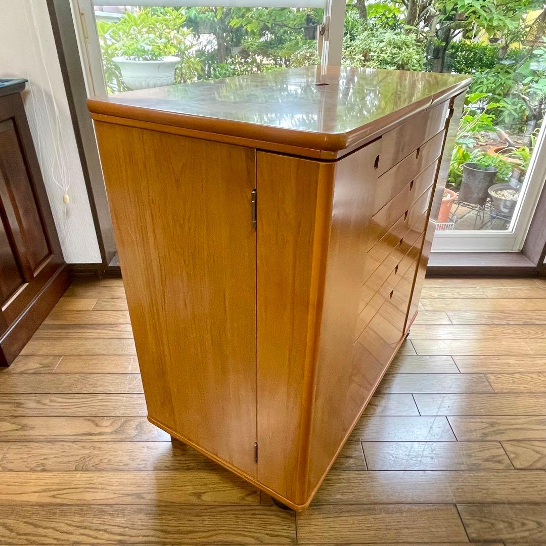 アムス社　アルテージュ　クレメンテ　キャビネット　スペシャル