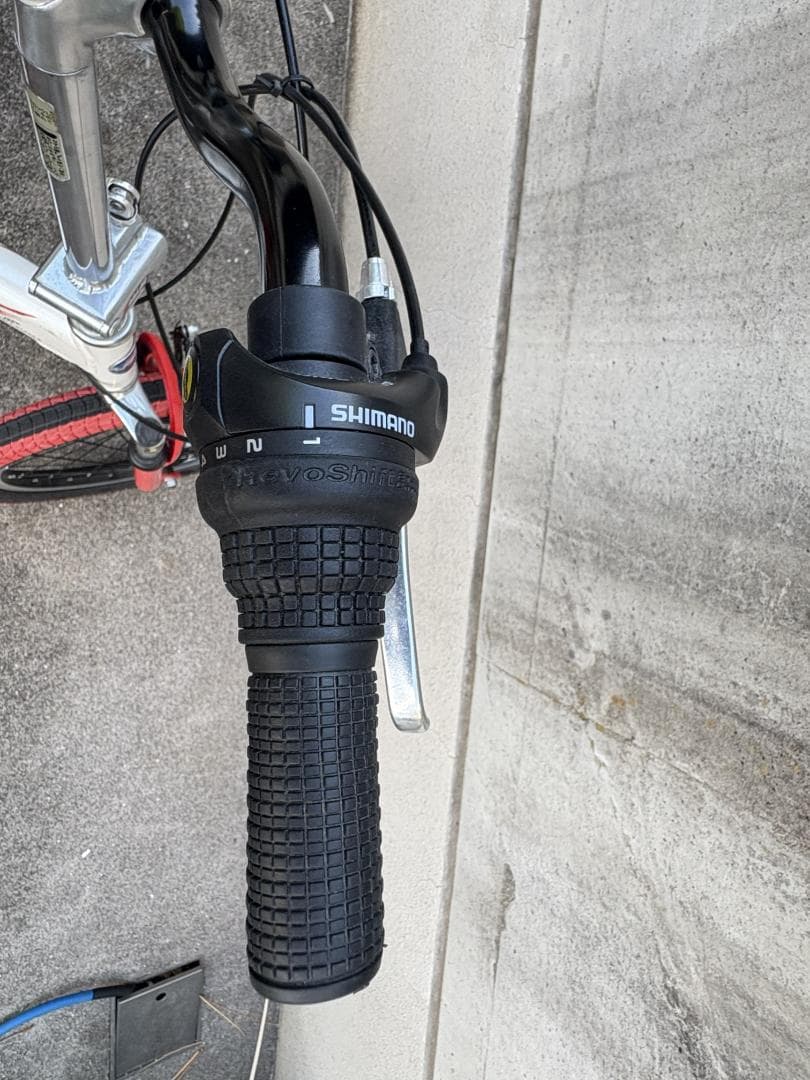 自転車（UGO 片山右京モデル　折りたたみ自転車）