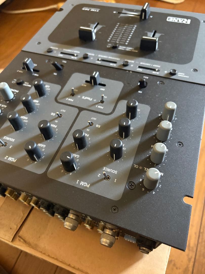 RANE DJミキサー TTM56S DECKSAVER付き