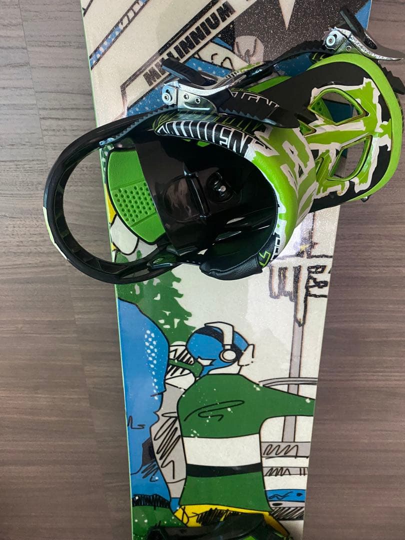 【新品未使用】スノーボードバッグとスノーボードセット