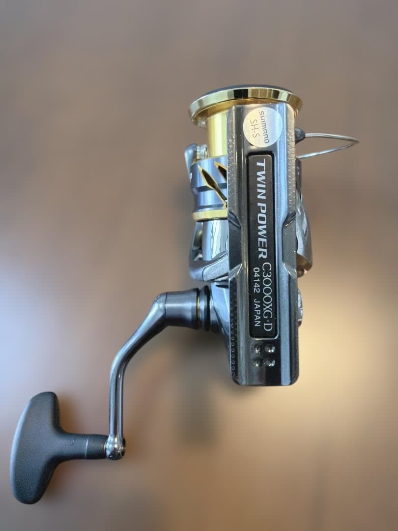 シマノ 20ツインパワー TWIN POWER C3000XG スピニングリール