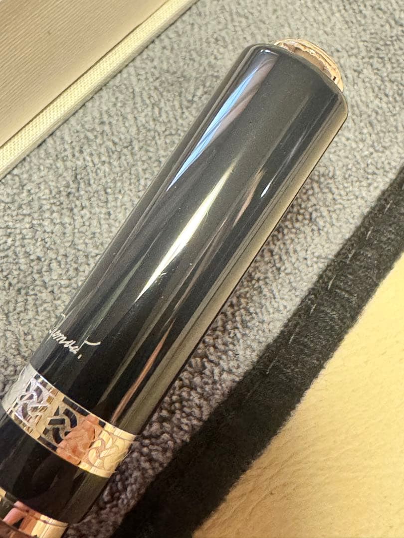 モンブラン 作家シリーズ レフ・トルストイ ボールペン レザーケースセット販売