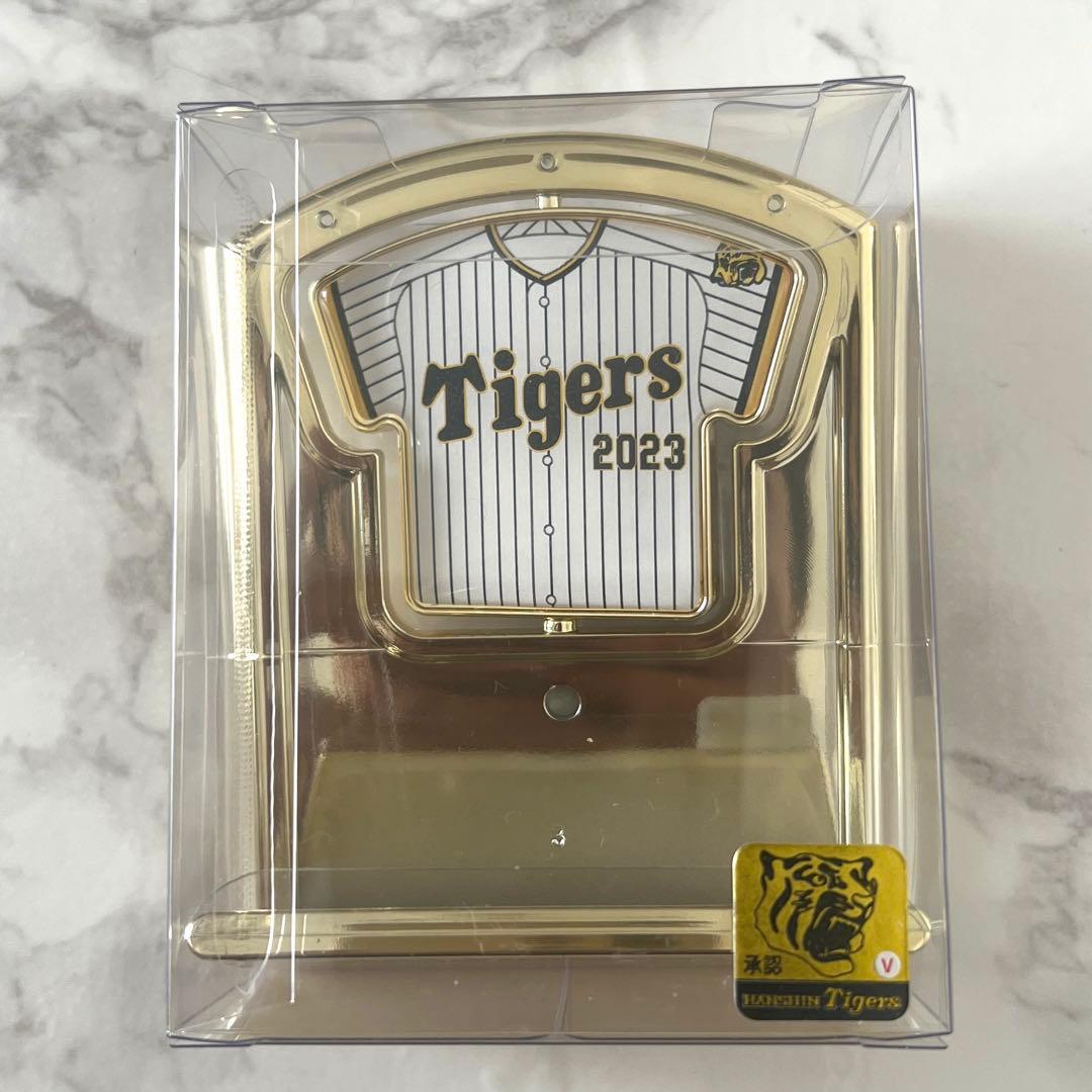 阪神タイガース 優勝 ユニフォーム型回転スタン Tシャツセット