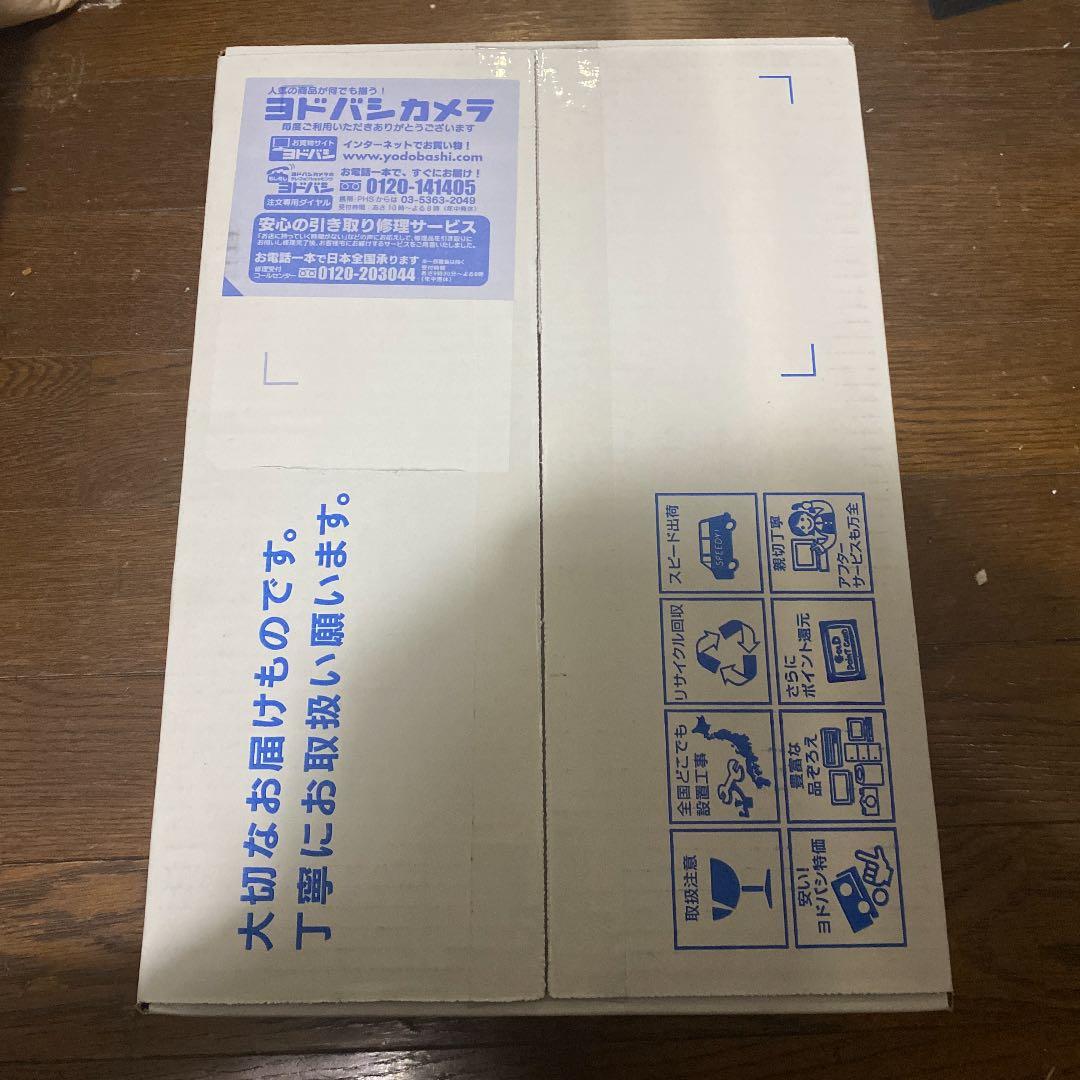 ニンテンドー　スイッチ　ニンテンドースイッチ　任天堂　Switch 本体　赤&青