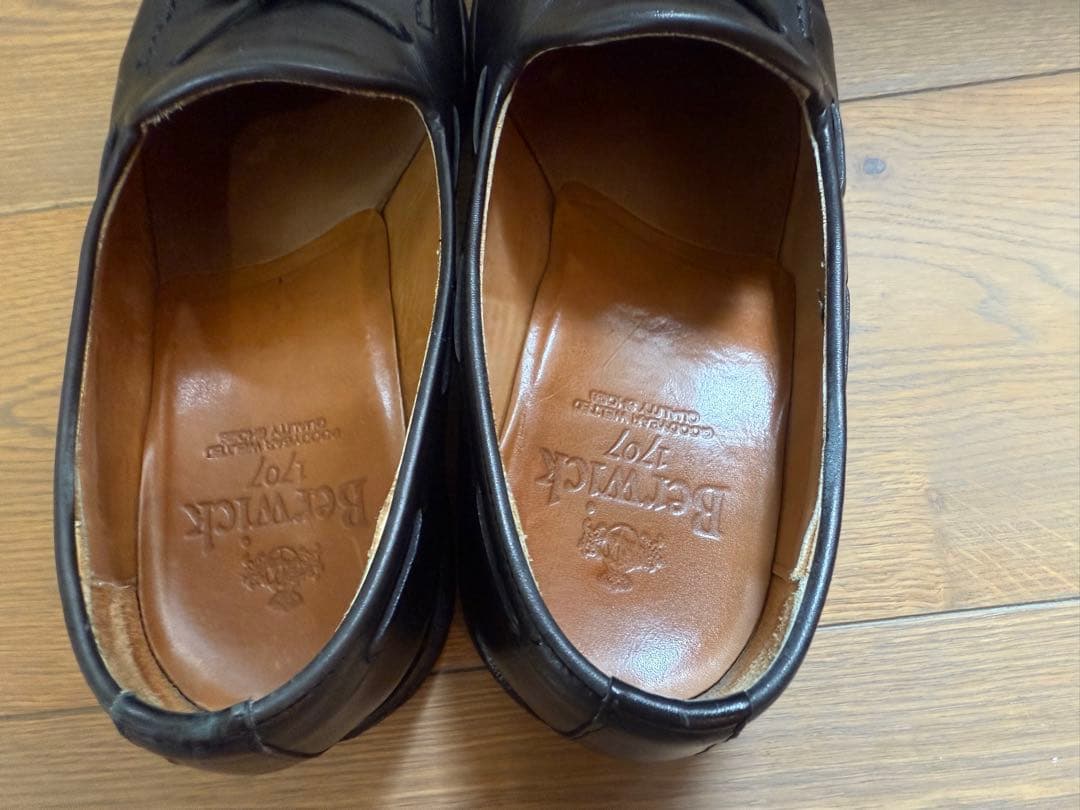 Berwick タッセルローファー