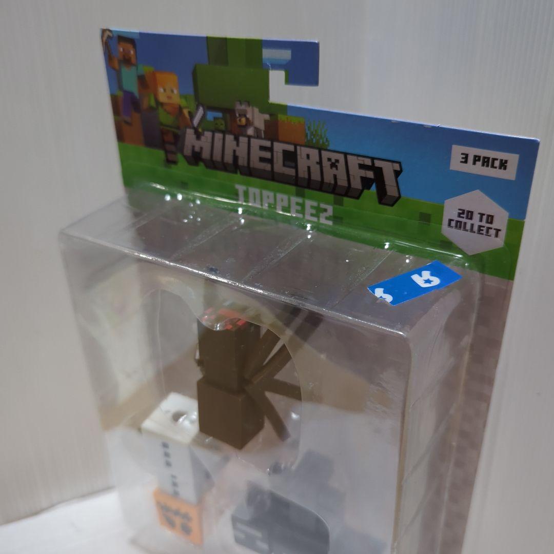 エラー品　マインクラフト　３D　ミニフィギュア　３ピース　ブリスター逆さま