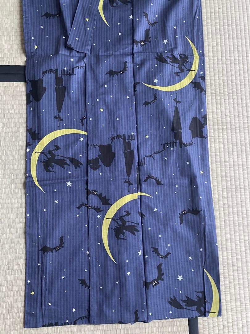 夏のセール10.000→8000円　浴衣　未使用　ネイビー　ハロウィンみたいな柄