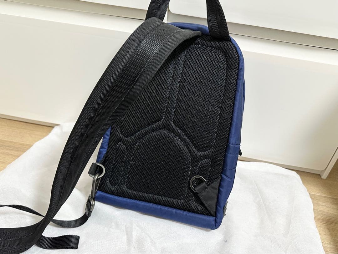 ■新品未使用■プラダ ボディバッグ バムバッグ 2VZ013 ショルダーバッグ