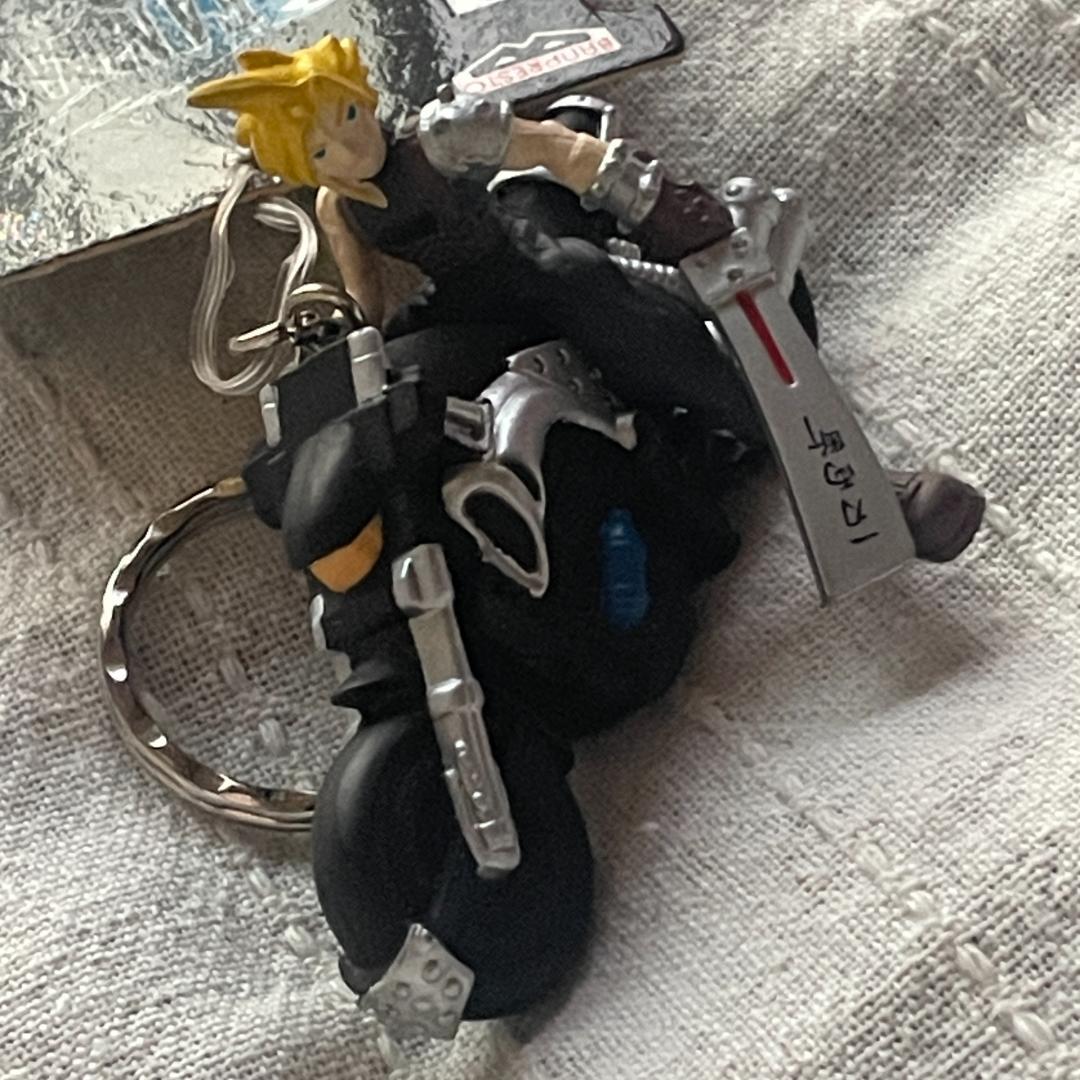 FF7 ガシャポン フィギュア 全8種 コンプリートセット クラウド セフィロス