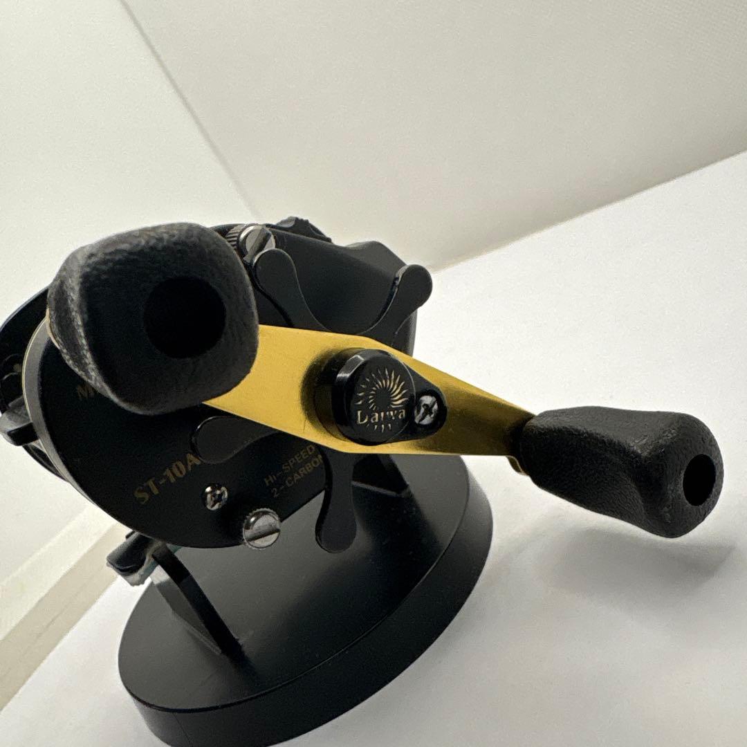 Daiwa MILLIONAIRE st-10AC8ハイスピード ベイトリール