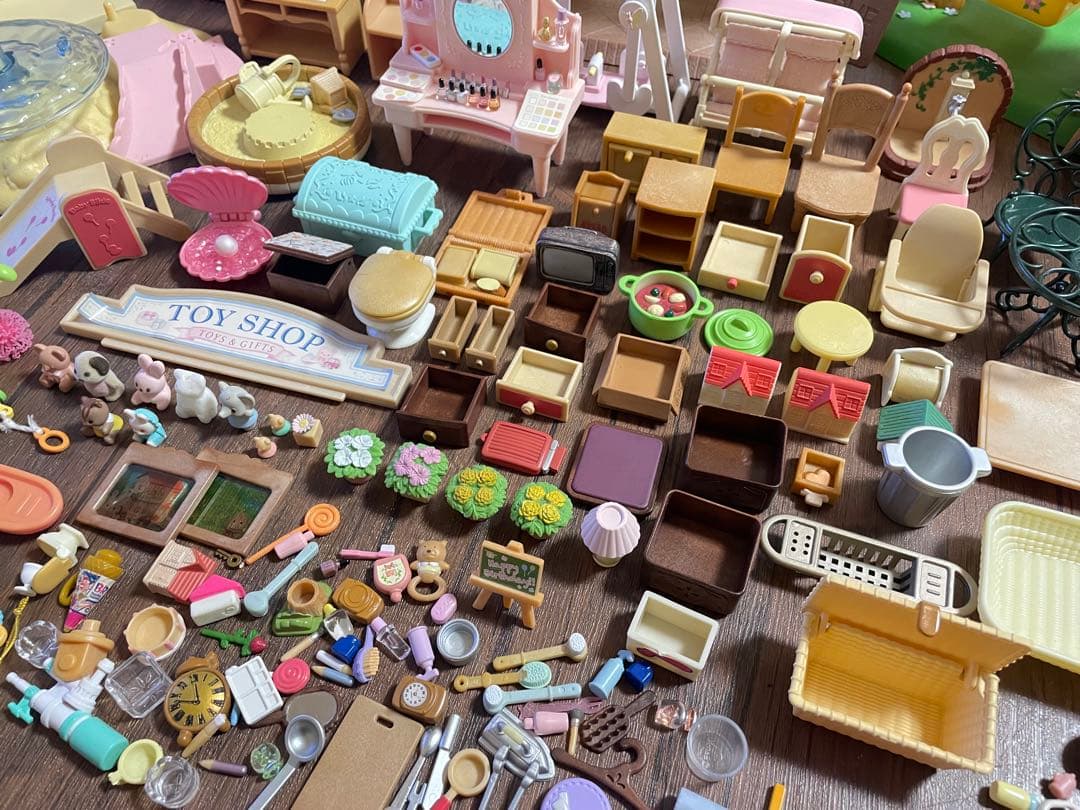 シルバニア　ぶどうの森のおうち　家具・小物まとめ売り約300個