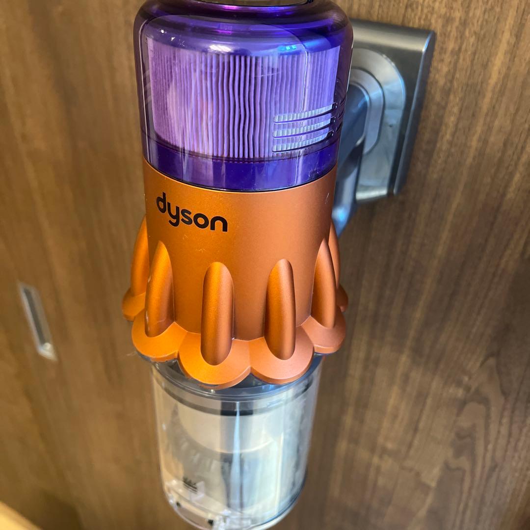 ダイソン SV18 ゴールド