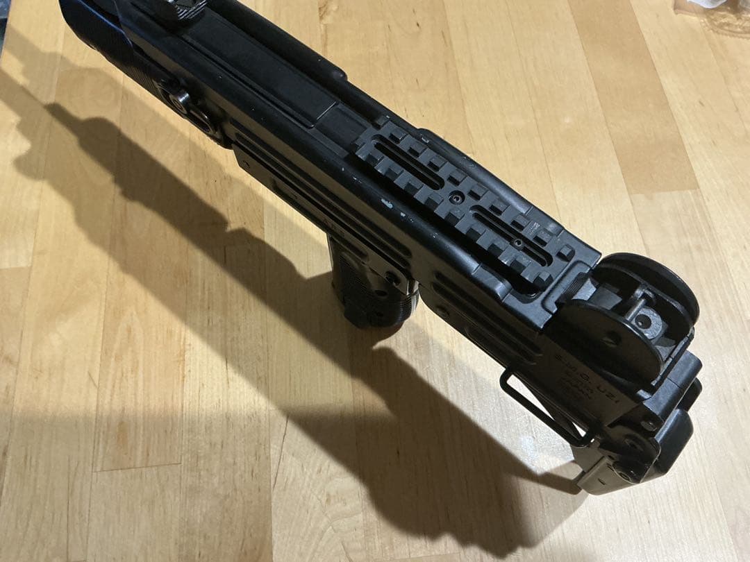 東京マルイ 電動ガン　UZI ウージー SMG マウントカスタム　ジャンク扱い