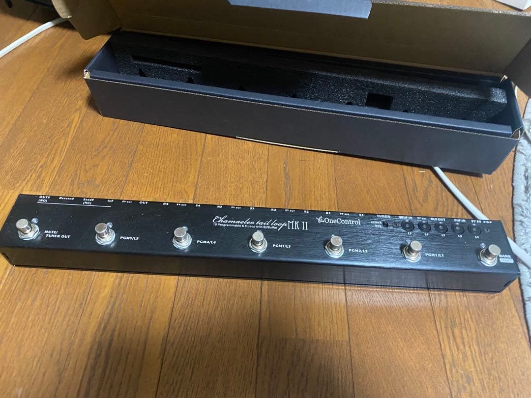 ギター One Control Chameleon Tail Loop MK II